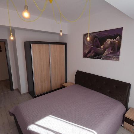 Rya Home 1 Boekarest Buitenkant foto